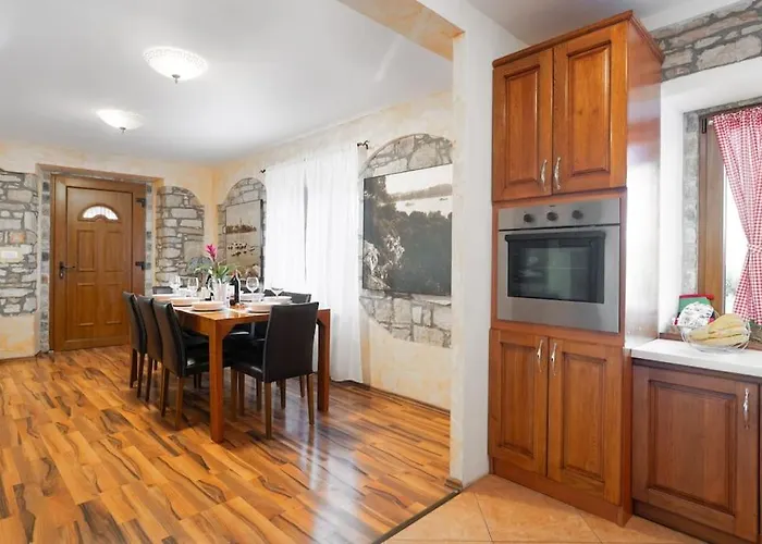 Rosello 2 By Briskva * Novigrad Istria