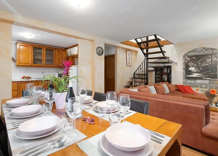 Rosello 2 By Briskva * Novigrad Istria