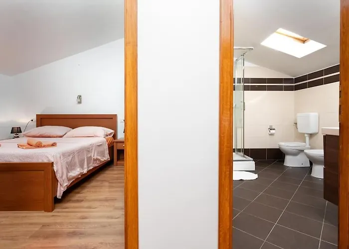 Rosello 2 By Briskva Novigrad Istria